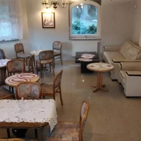 Gorskie Zacisze 7 Bed and breakfast Borowice